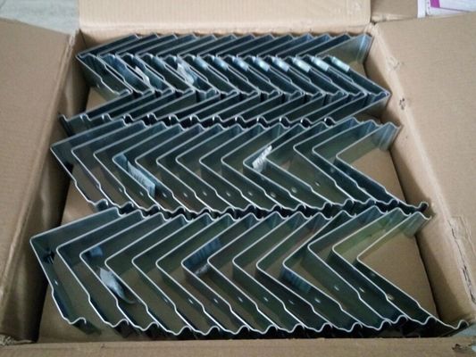 Пролетная стальная многоразовая доставка Металлическая весенняя удерживающая ящик клипы V-образные клипы зажим для деревянной коробки